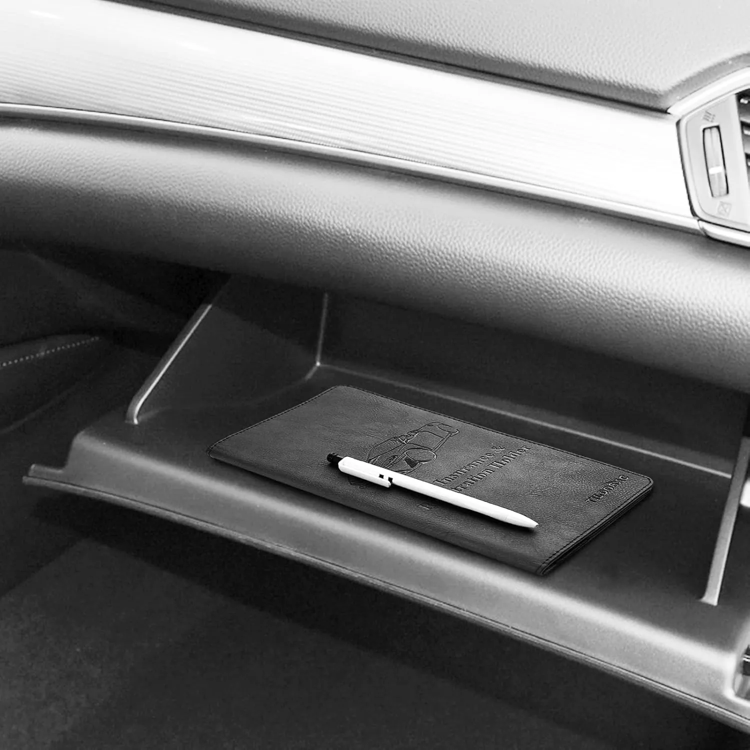 Leather Car Registration and Insurance Card Holder, Car Document Holder for Cards License with Magnetic Shut (Black, large)