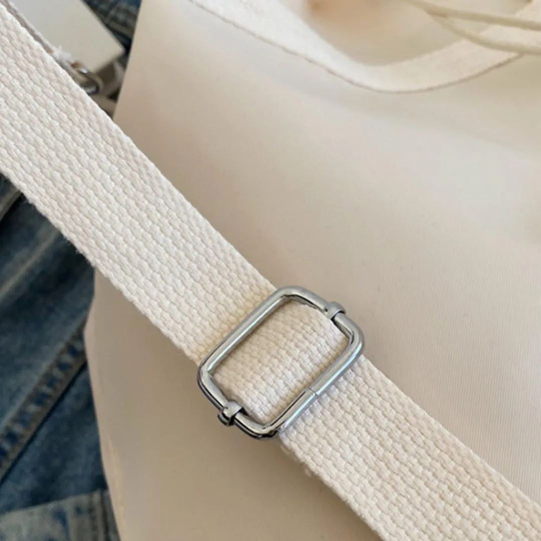 MOLERFO Nylon Bucket Bags for Women Aesthetic Tote Bag Aesthetic Bucket Bag Nylon Crossbody Bags for Women (Yellow)