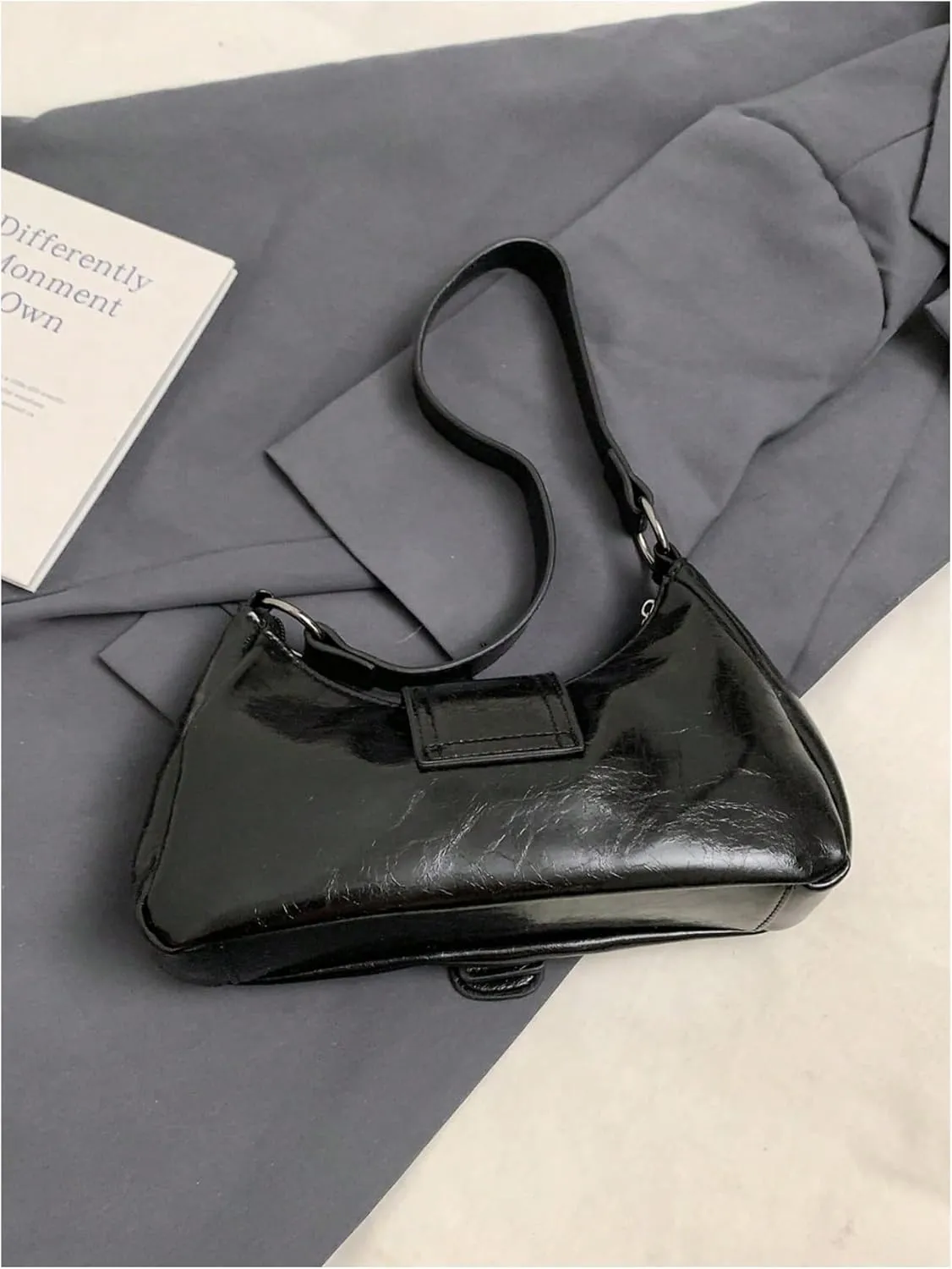 Verdusa Women's PU Leather Punk Rivet Shoulder Bags Vintage Handbag Purses